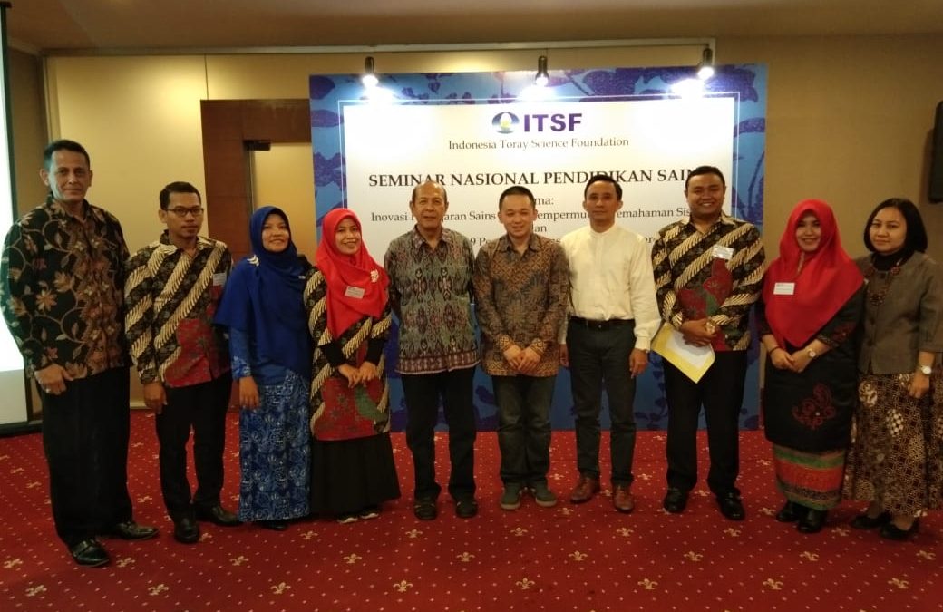 Dosen Fisika UNPAR, Philips N Gunawidjaja PhD, menjadi Narasumber pada Seminar Nasional Pendidikan Sains yang diselenggarakan oleh Indonesia Toray Science Fondation (ITSF)