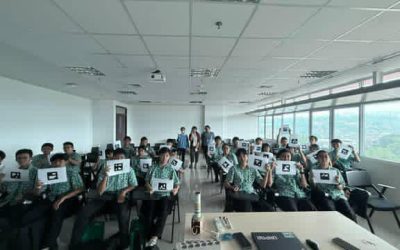 Physics Workshop at Santa Ursula Junior High School Bandung